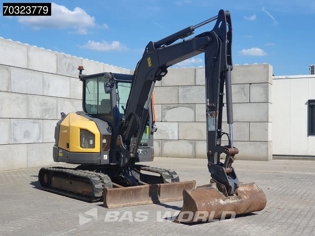 Volvo ECR58 F A/C - 3 Buckets
