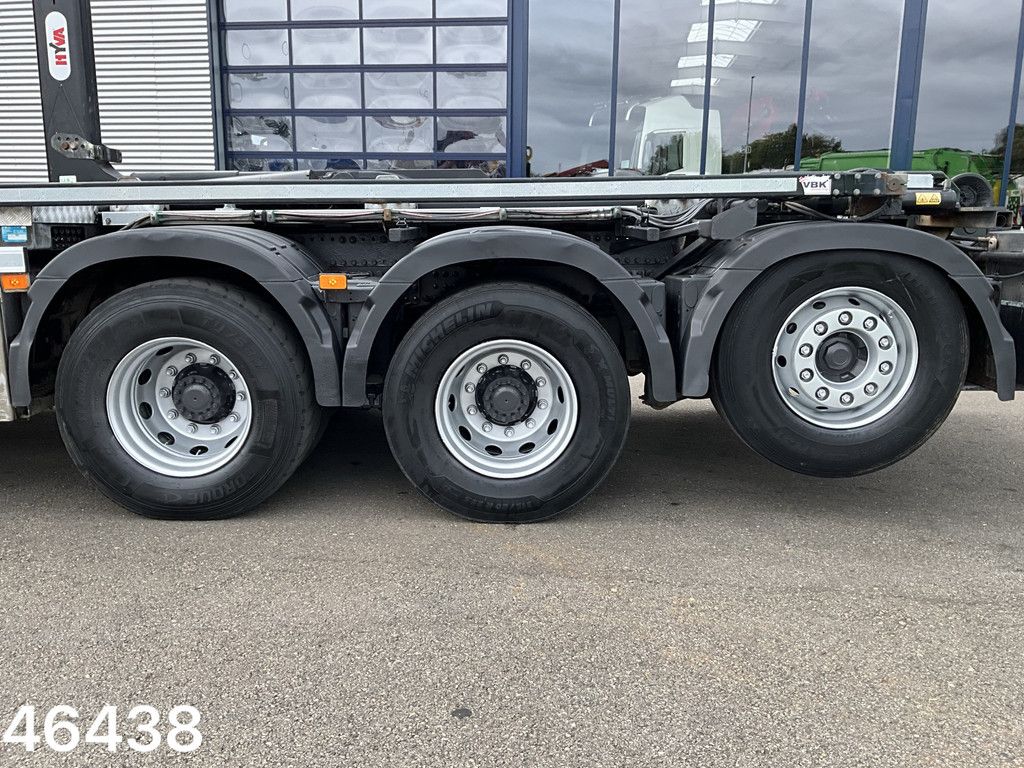 Volvo FMX 460 8x4 Euro 6 HMF 19 Tonmeter Z-kraan