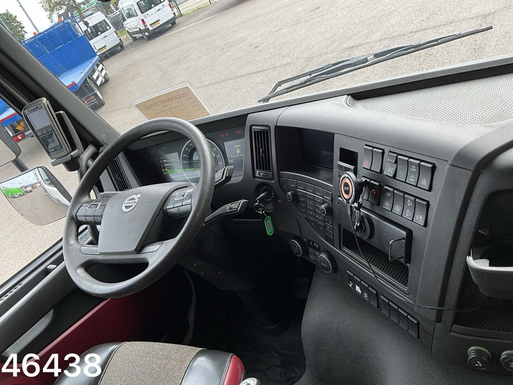 Volvo FMX 460 8x4 Euro 6 HMF 19 Tonmeter Z-kraan