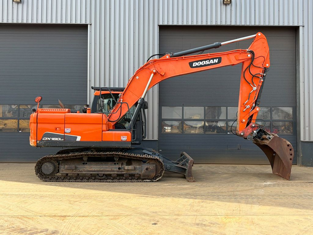 Doosan DX180LC-3