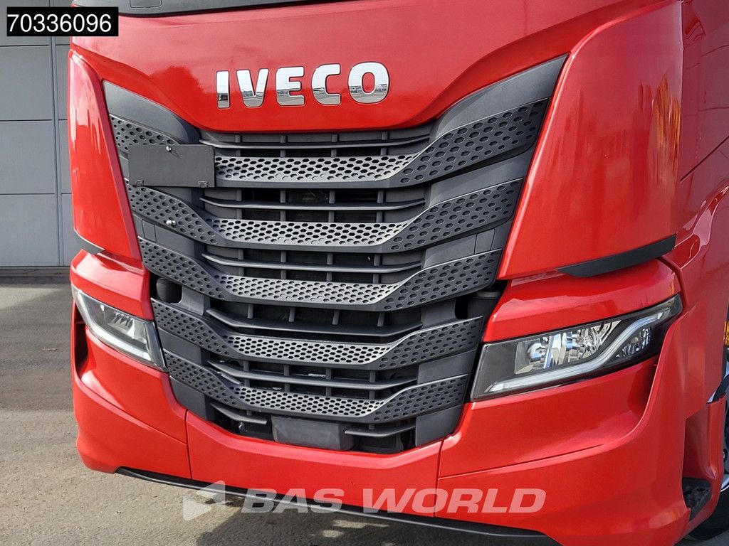Iveco S-Way S-Way 460 4X2 LNG! Retarder 2x Tanks Standklima Full-Air ACC Navi