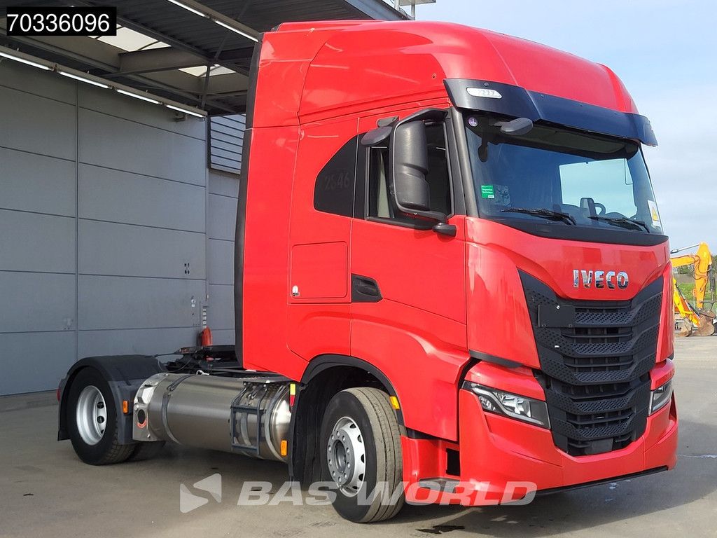 Iveco S-Way S-Way 460 4X2 LNG! Retarder 2x Tanks Standklima Full-Air ACC Navi
