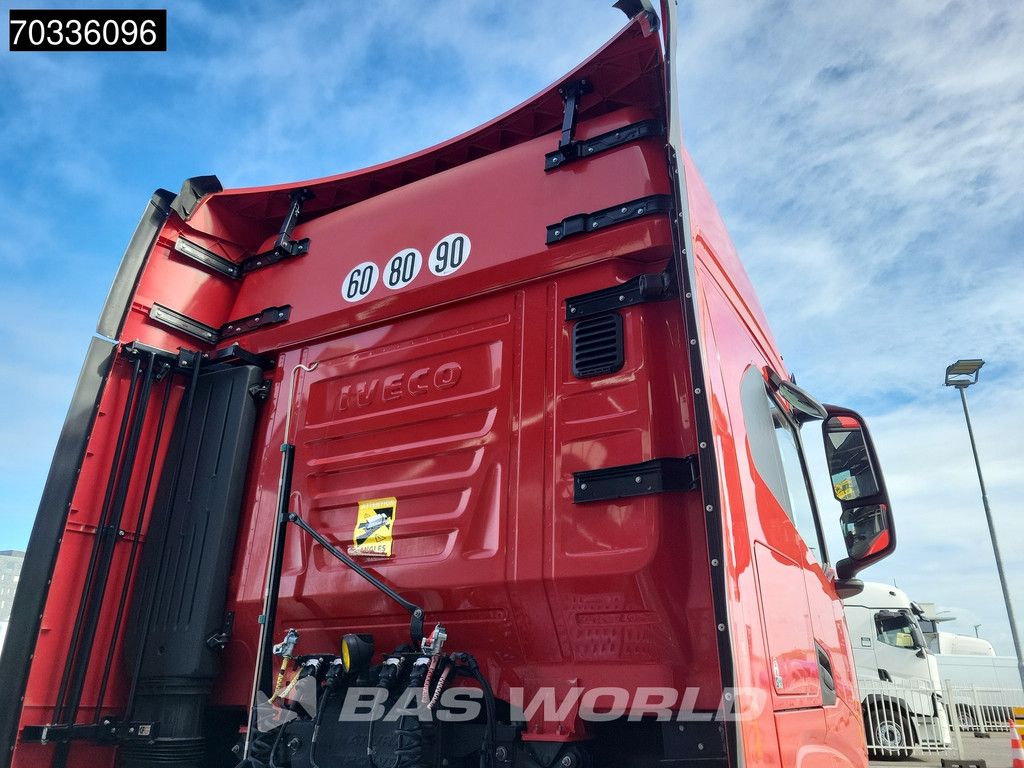 Iveco S-Way S-Way 460 4X2 LNG! Retarder 2x Tanks Standklima Full-Air ACC Navi