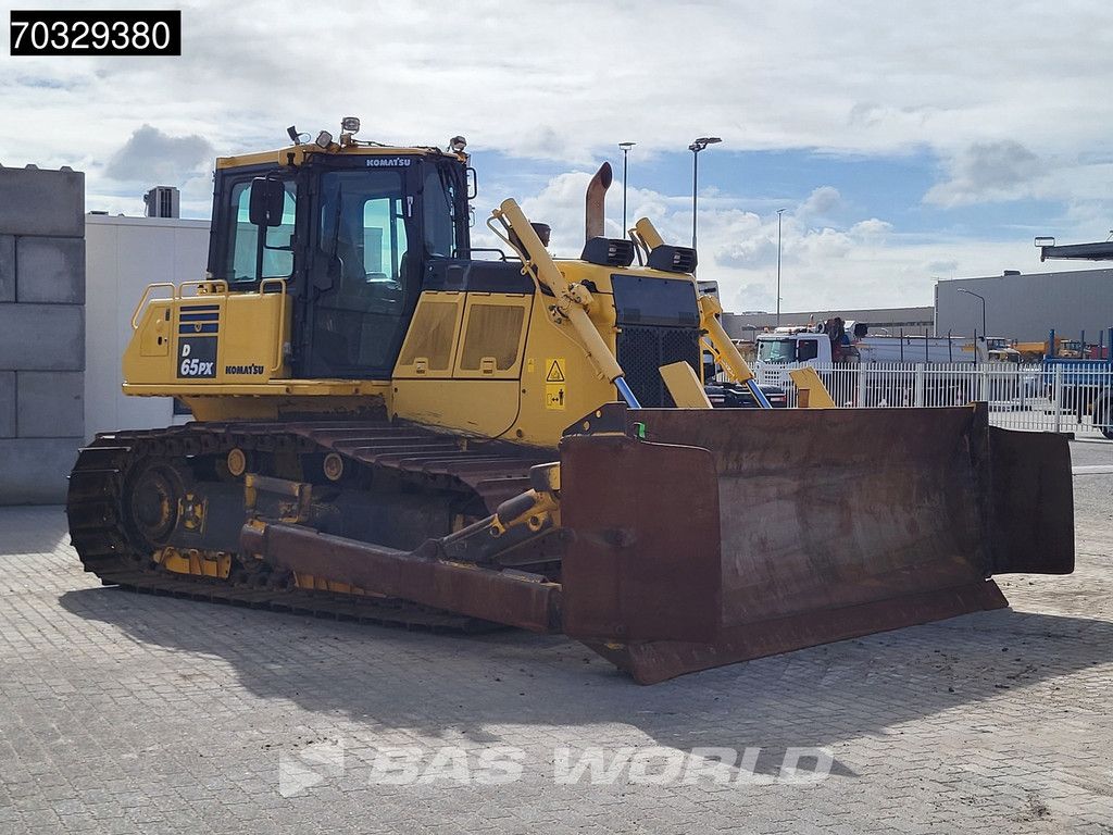 Komatsu D65 PX -18