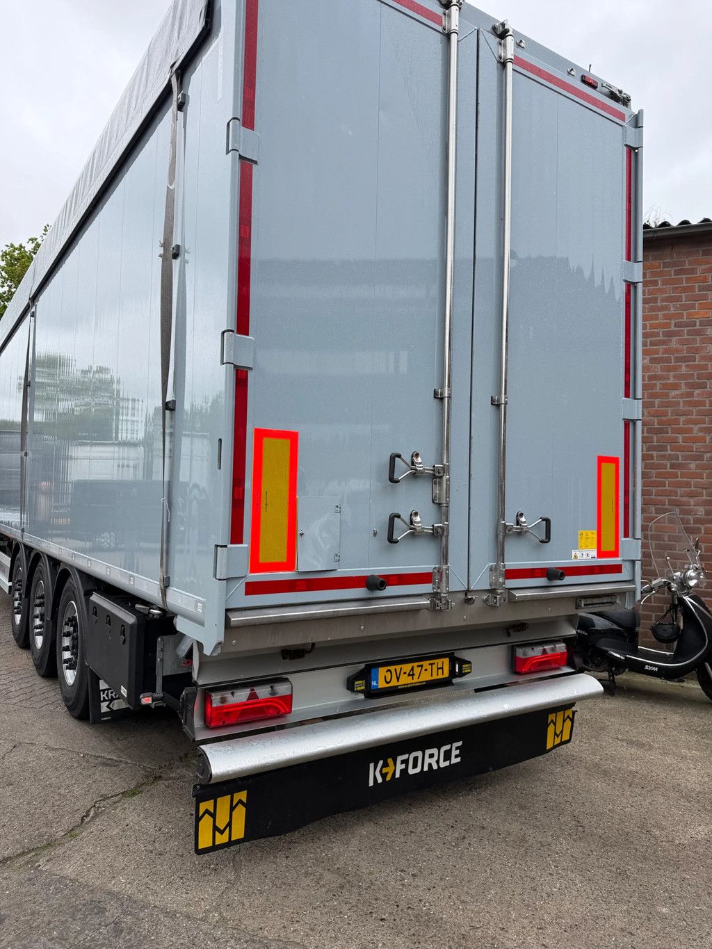 Kraker N/A K-Force 92m3 Cargo Floor 10MM 37.102KM! Liftas