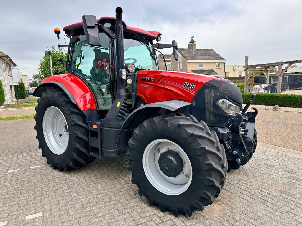 Case IH Maxxum 145 CVXDrive Stage V GPS