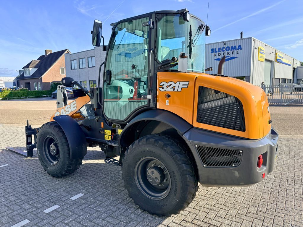 Case IH 321F Stage V Wiellader