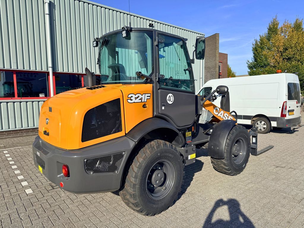 Case IH 321F Stage V Wiellader