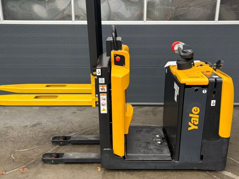 Yale MO10L