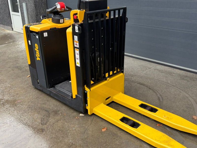 Yale MO10L