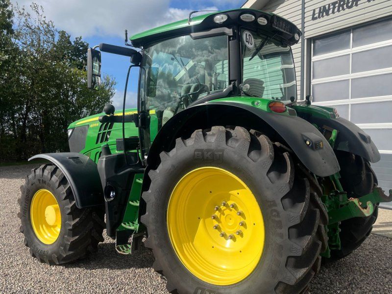 John Deere 6215R AP med frontlift