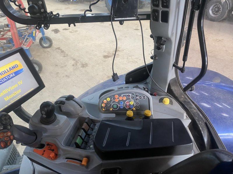 New Holland T7.230 AC STAGE V