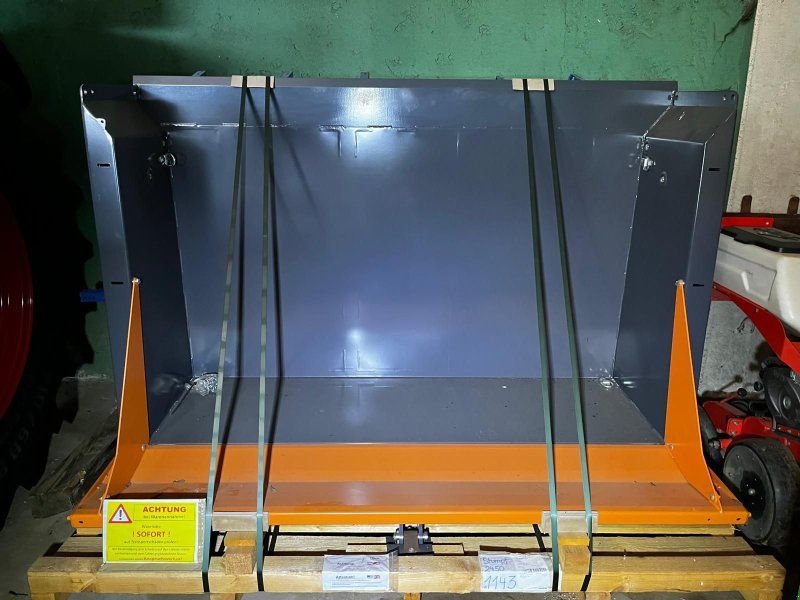 Hauer KM 220