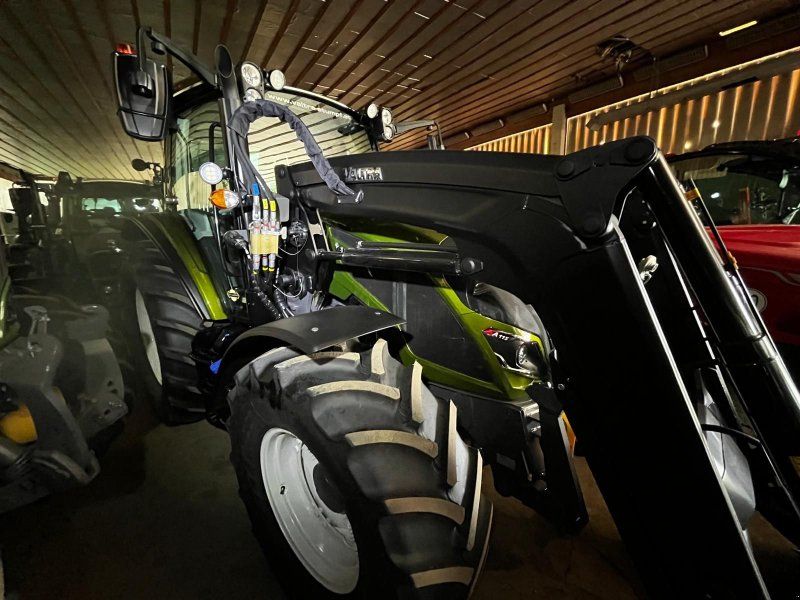 Valtra A 115