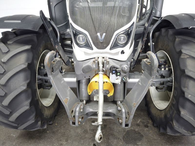 Valtra N134 H