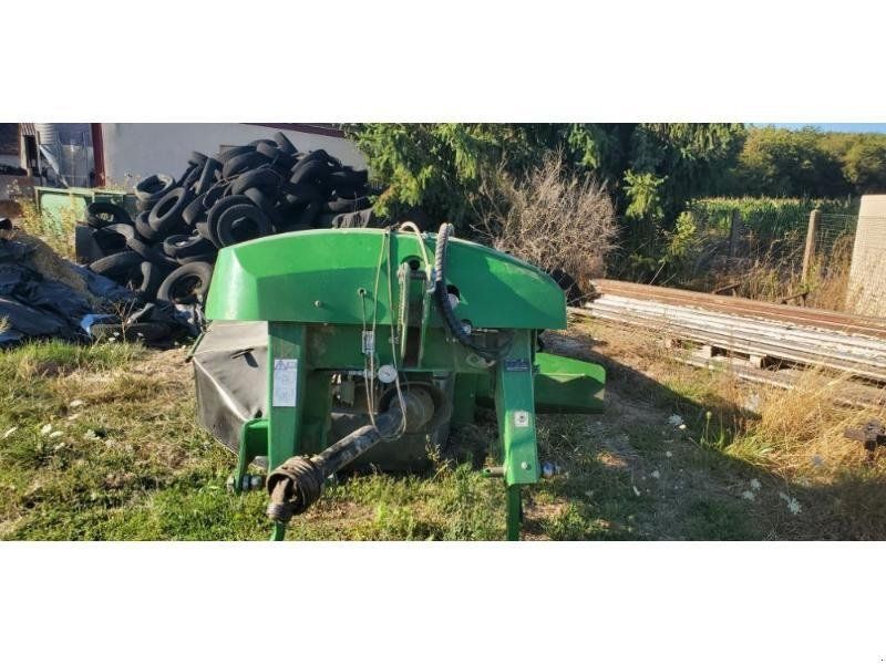 John Deere 331