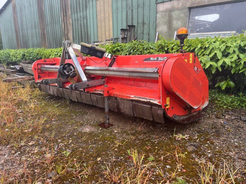 Kuhn RM 320