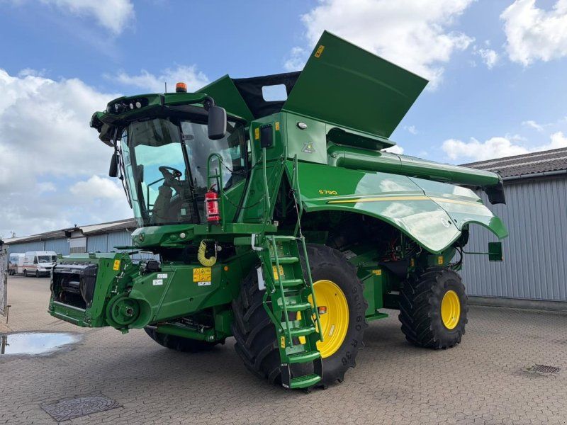 John Deere S790I