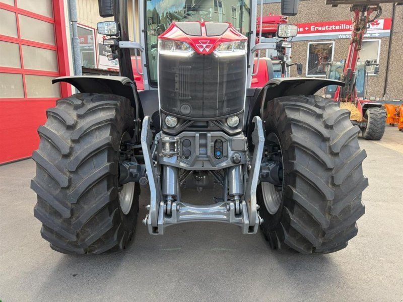 Massey Ferguson 8S. 205 Dyna VT