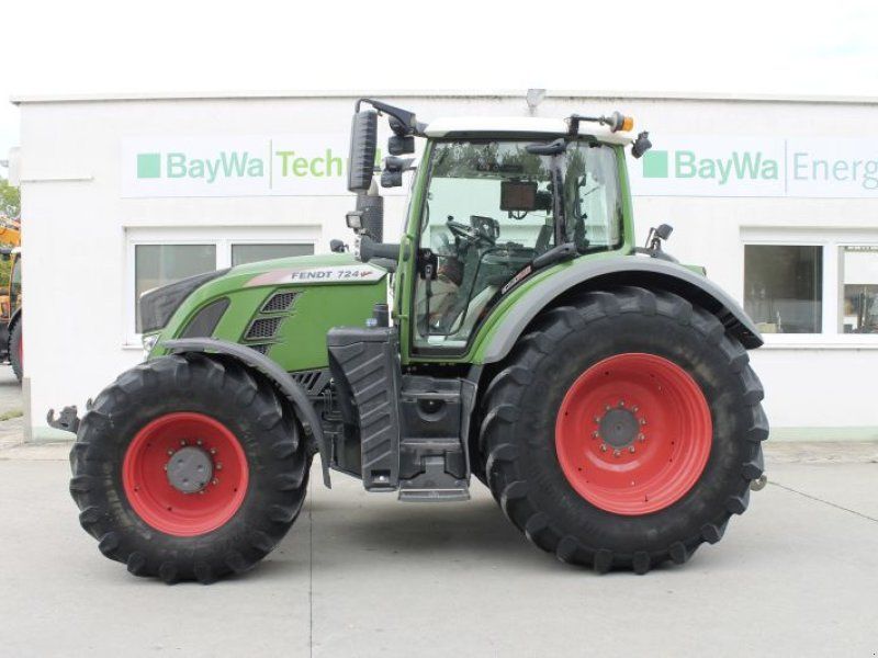 Fendt 724 Vario S4 PROFI PLUS