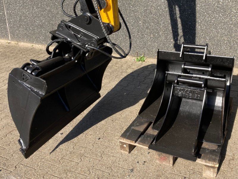 JCB 35Z-1