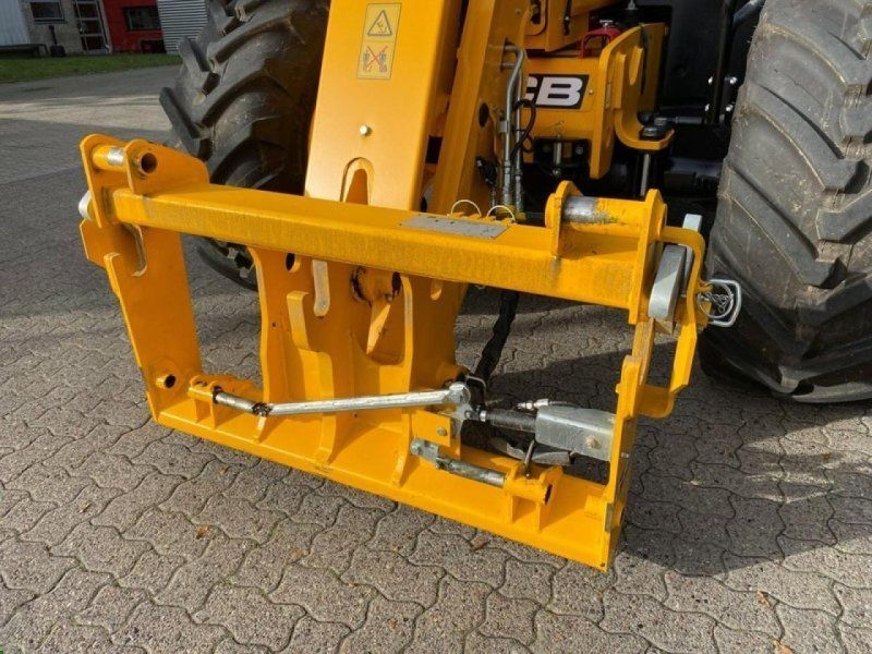 JCB 542-70 AGRI-SUPER