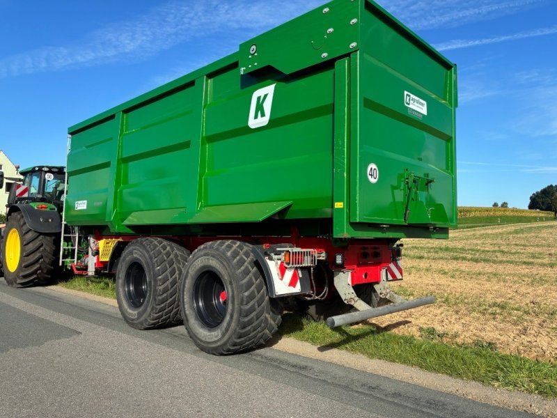 Kröger MUK 303