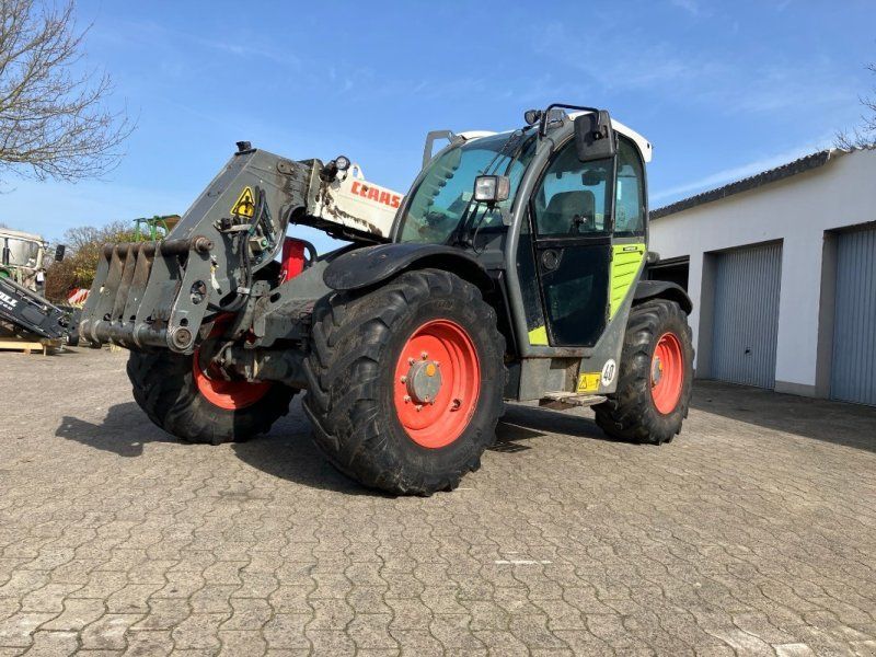 Claas Scorpion 6030 Varipower