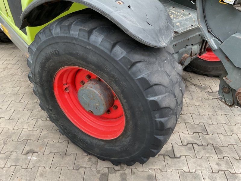 Claas Scorpion 7055 Varipower