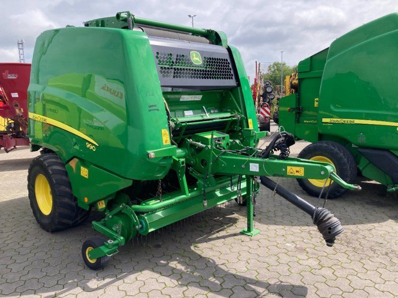 John Deere 990