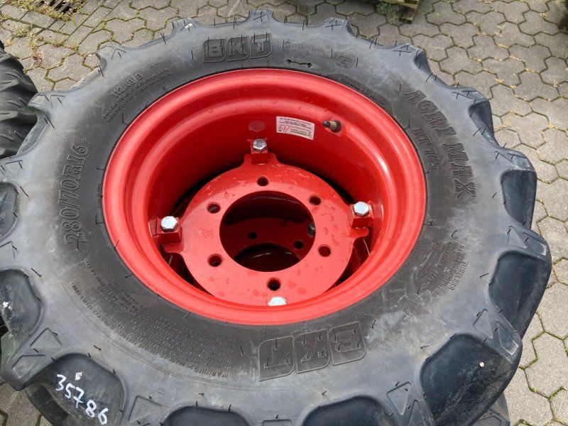 280/70R16 & 360/70R24