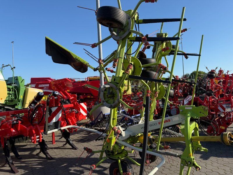 Claas Volto 900