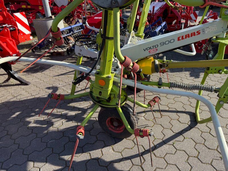 Claas Volto 900