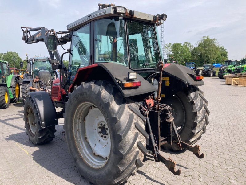 Massey Ferguson 6260