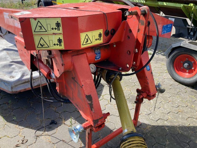 Kuhn GMD 4410 Lift Control