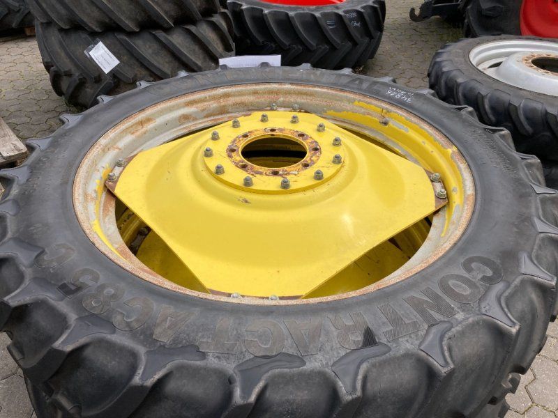 Continental 2x 340/85R48