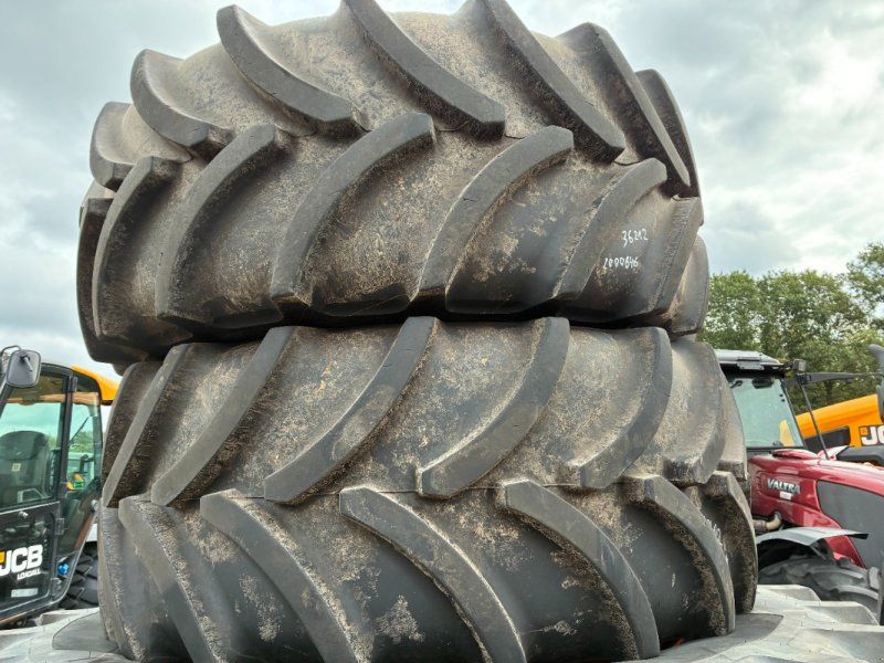 Vredestein 540/65R30 und 650/65R42