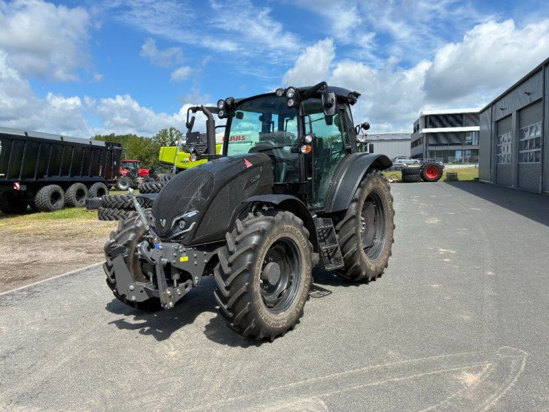 Valtra A105 Unlimited