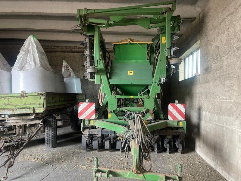 John Deere 750 A