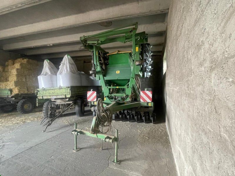 John Deere 750 A