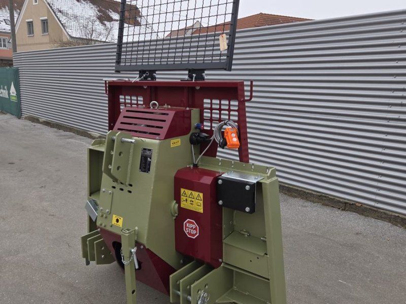Holzknecht HS 550