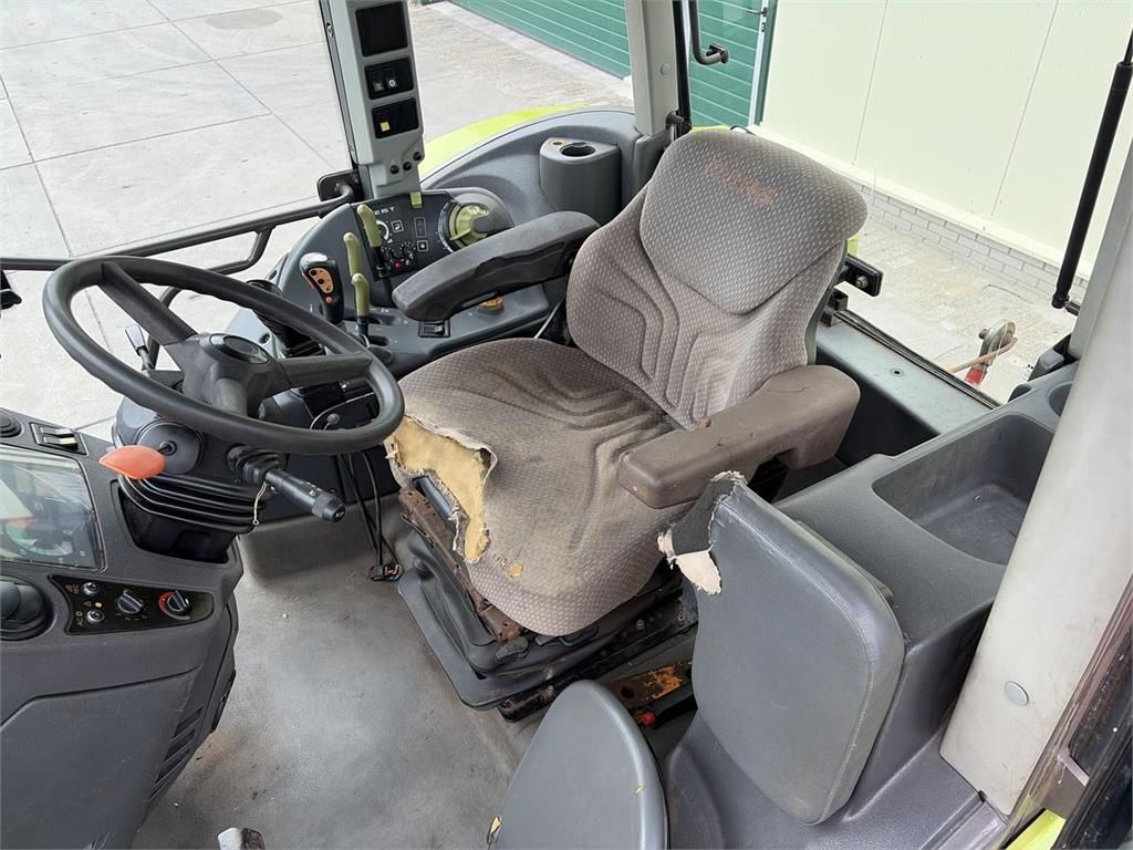 CLAAS Ares 697 ATZ