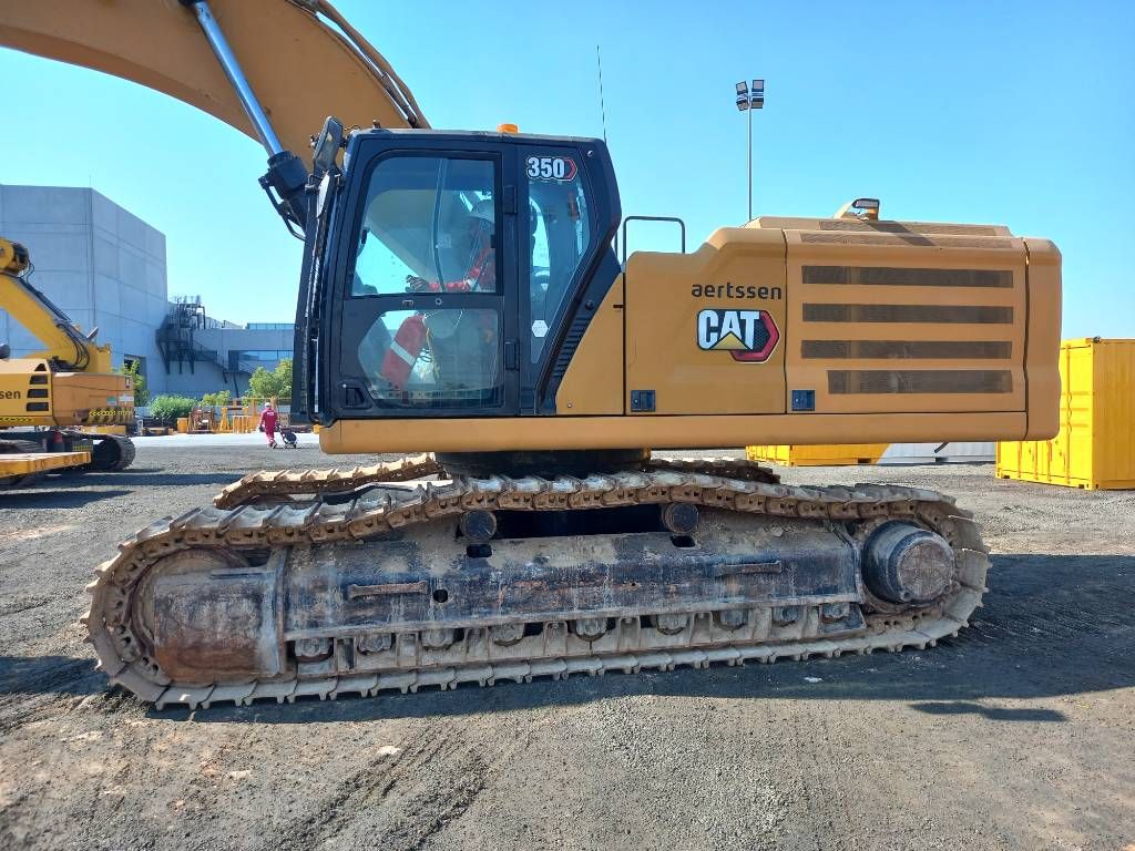 CAT 350 (EXW - Abu Dhabi)
