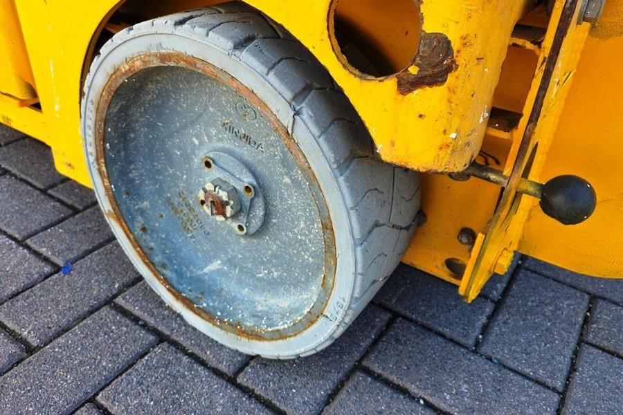 Haulotte Compact 8 Electric, 8.2m Working Height, 350kg Cap