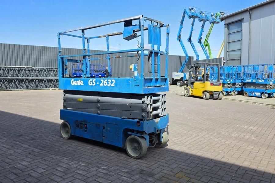 Genie GS2632 Electric, 10m Working Height, 227kg Capacit