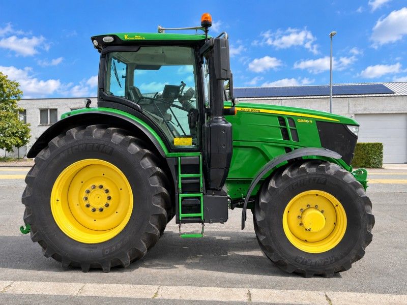 2018 John Deere 6230R All-Wheel-Drive Tractor