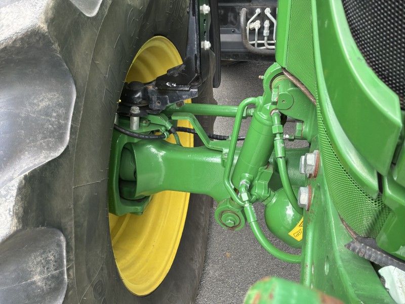 2018 John Deere 6230R All-Wheel-Drive Tractor