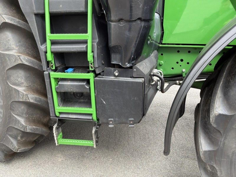 2018 John Deere 6230R All-Wheel-Drive Tractor