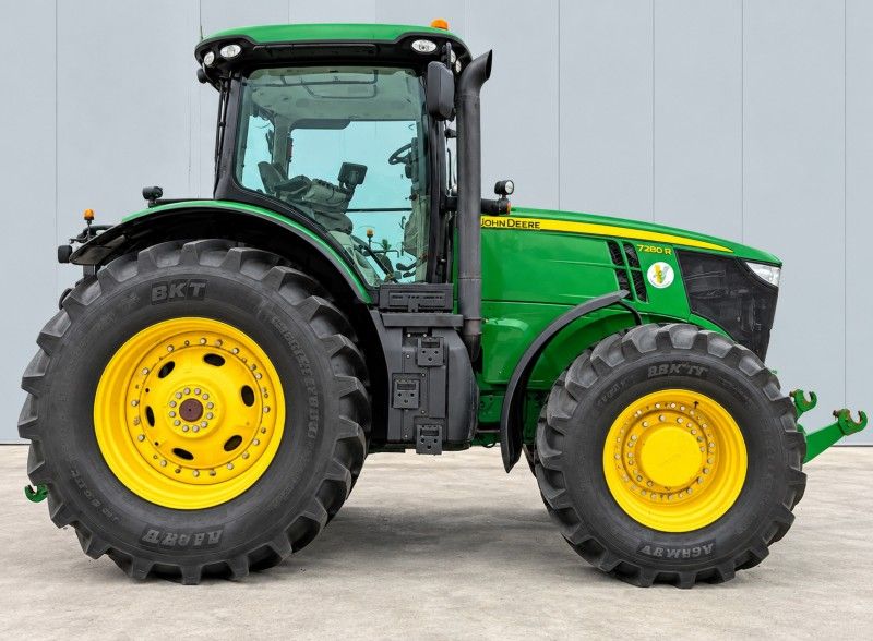 John Deere 7280R, landwirtschaftlicher Traktor mit Allradantrieb