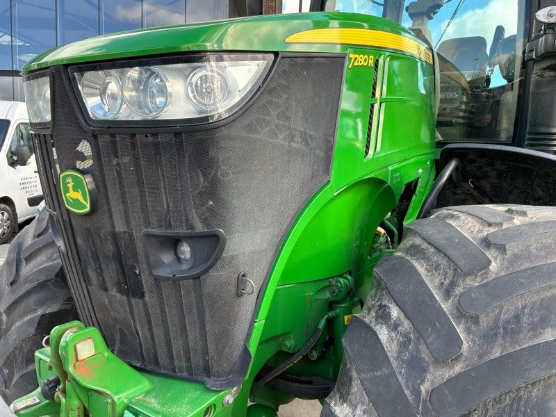 John Deere 7280R, landwirtschaftlicher Traktor mit Allradantrieb